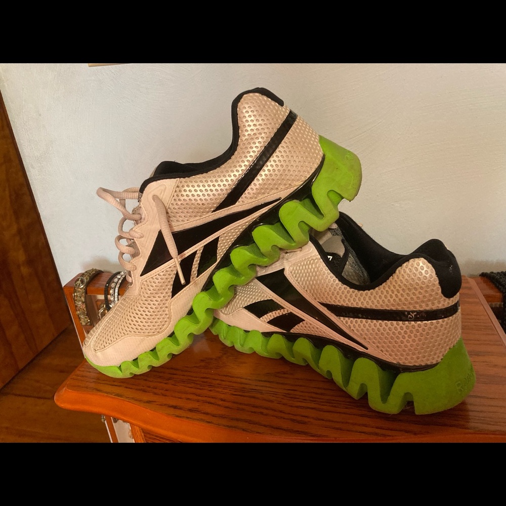 Rebok smoothfit men’s shoes